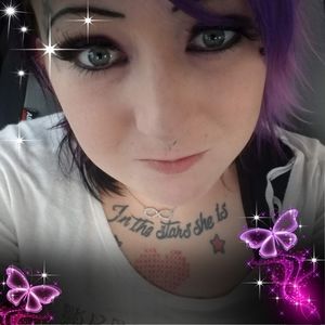 Meet your Posher, Angie